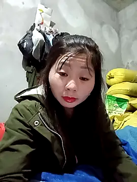 vangkt-cute online show from November 25, 12:05 pm