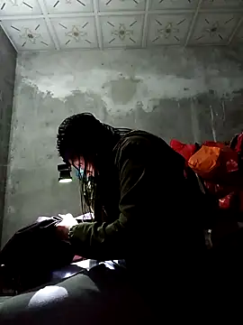 vangkt-cute online show from December 20, 11:17 am