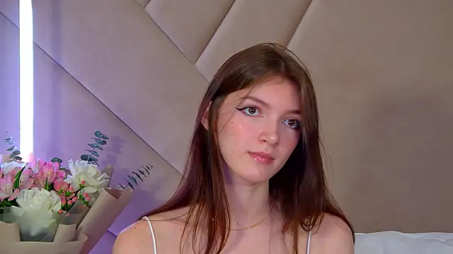 SophiaProve online show from February 8, 4:21 pm