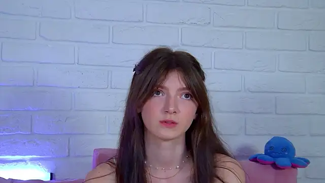 SophiaProve online show from June 18, 4:11 pm