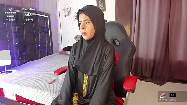 NaylaAbadi online show from November 19, 12:27 pm