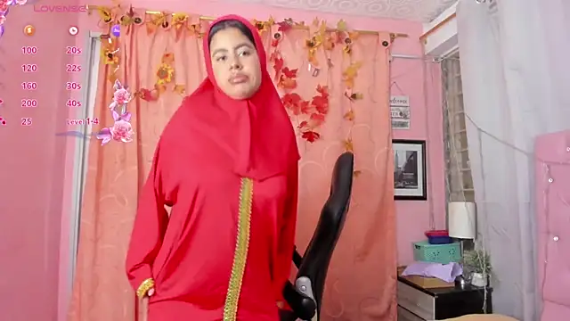 NaylaAbadi online show from January 19, 1:59 pm