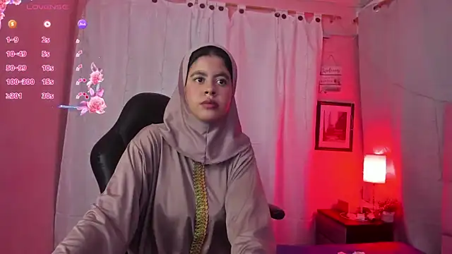 NaylaAbadi online show from March 4, 12:55 pm