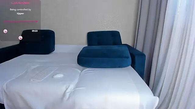 pandora gold online show from October 25, 10:45 am