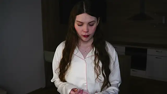 Snapshot of BelvaCaimi chatting on November 26, 6:25 am BelvaCaimi online show from November 26, 6:25 am