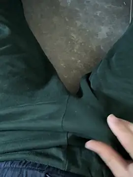 Snapshot of fra06_ chatting on November 13, 12:15 pm fra06 online show from November 13, 12:15 pm