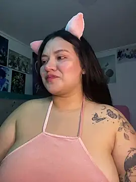 Snapshot of Just_danna chatting on May 3, 4:51 am Just danna online show from May 3, 4:51 am