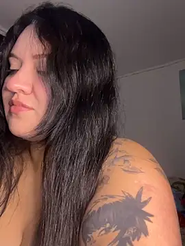 Snapshot of Just_danna chatting on June 3, 6:05 am Just danna online show from June 3, 6:05 am