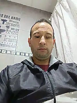 Snapshot of poli_191 chatting on May 25, 8:04 pm poli 191 online show from May 25, 8:04 pm