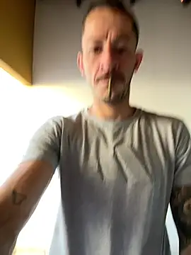 Lucasjandre online show from January 12, 9:47 am