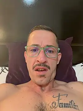 Lucasjandre online show from June 24, 8:19 pm