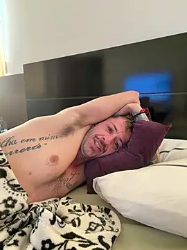 Lucasjandre online show from July 11, 12:30 pm