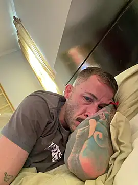 Lucasjandre online show from August 1, 11:53 am