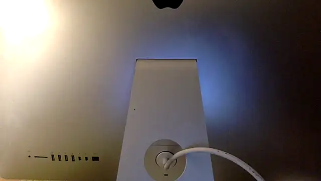 Snapshot of mpbe chatting on April 12, 10:15 pm mpbe online show from April 12, 10:15 pm