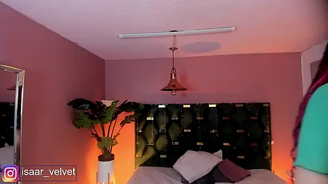 Velvet Dreamss online show from April 21, 11:38 am