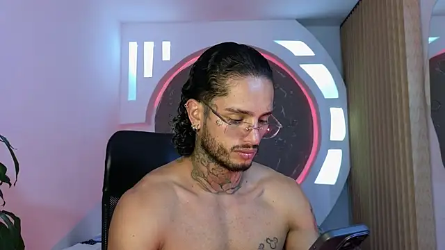 Alanrodgers online show from November 21, 10:14 am