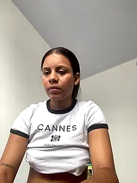 Snapshot of lineichun1708 chatting on November 11, 1:22 pm lineichun1708 online show from November 11, 1:22 pm