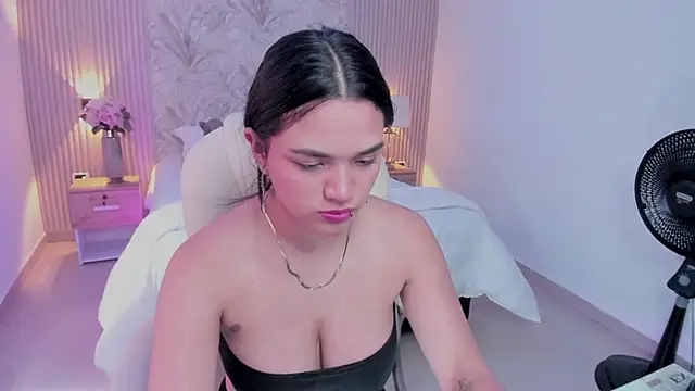 Kim stonee online show from December 18, 7:42 pm