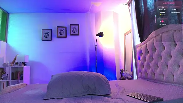 estebanperez 26 online show from November 13, 1:21 pm