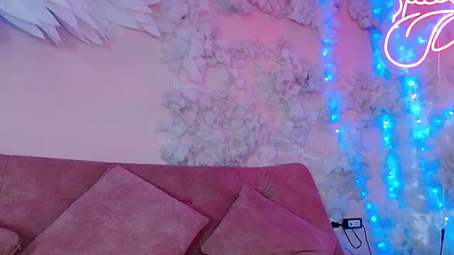 ivy ary online show from November 12, 8:19 pm