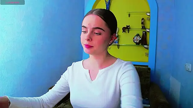 AlicaLOVEalisa777 online show from April 24, 5:04 pm