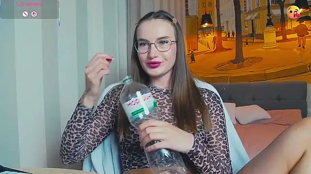 ALICE  ALICE69 online show from April 20, 8:10 pm