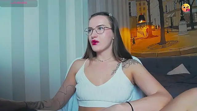 ALICE  ALICE69 online show from June 14, 8:11 pm