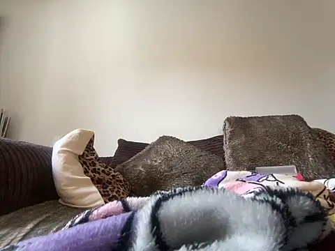 Snapshot of babygirltiti chatting on June 10, 12:37 pm babygirltiti online show from June 10, 12:37 pm