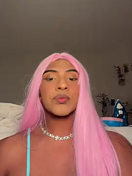Snapshot of Ashleythelatina chatting on July 14, 8:14 pm Ashleythelatina online show from July 14, 8:14 pm