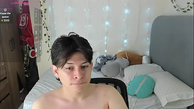 Felix kitty online show from January 18, 7:06 pm