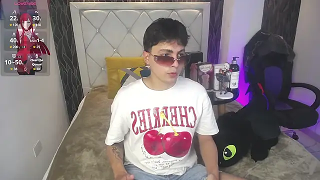 Samu FoXXX online show from January 7, 8:22 pm