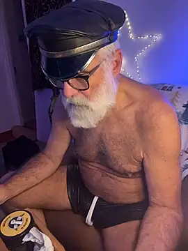LeatherSdaddy online show from December 21, 3:46 am