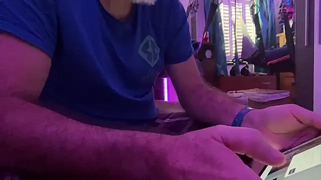 LeatherSdaddy online show from April 2, 8:01 am