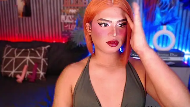 UrGoddess Sofia online show from April 21, 7:50 pm