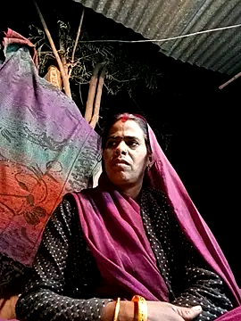 Neetujk online show from November 15, 3:52 pm