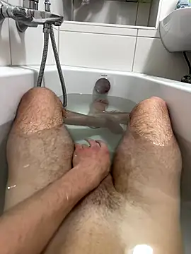 lukasDickpic12 online show from November 16, 7:41 pm