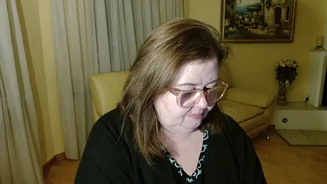 Snapshot of Natali-Gucci chatting on December 13, 7:53 pm Natali-Gucci online show from December 13, 7:53 pm