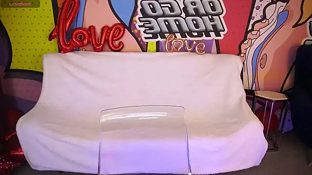 LadyChanelll online show from February 13, 2:13 pm