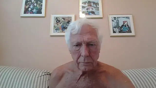 Snapshot of capttp chatting on December 12, 3:37 pm capttp online show from December 12, 3:37 pm