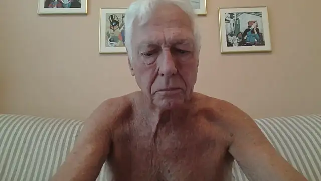 Snapshot of capttp chatting on December 16, 4:05 pm capttp online show from December 16, 4:05 pm