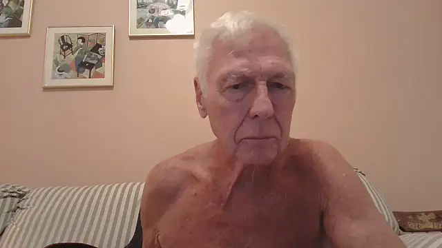 Snapshot of capttp chatting on December 17, 3:28 am capttp online show from December 17, 3:28 am