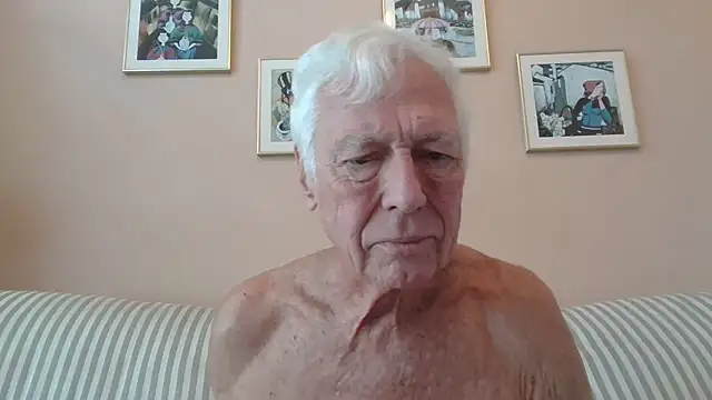 Snapshot of capttp chatting on January 2, 4:02 pm capttp online show from January 2, 4:02 pm