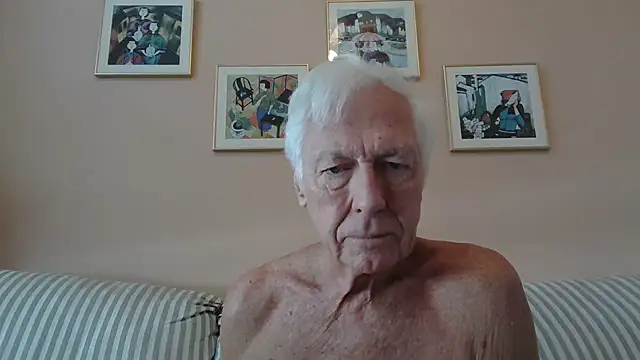 Snapshot of capttp chatting on January 7, 3:44 pm capttp online show from January 7, 3:44 pm