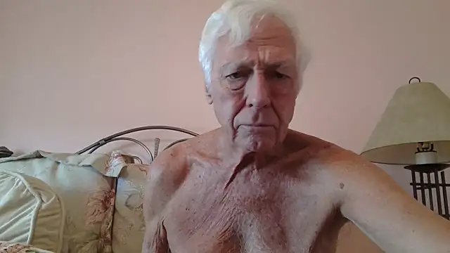 Snapshot of capttp chatting on January 15, 3:39 pm capttp online show from January 15, 3:39 pm