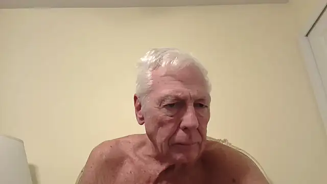 Snapshot of capttp chatting on January 30, 4:06 am capttp online show from January 30, 4:06 am