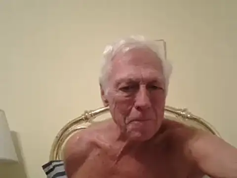 Snapshot of capttp chatting on February 14, 3:22 am capttp online show from February 14, 3:22 am