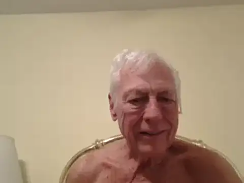 Snapshot of capttp chatting on March 12, 2:41 am capttp online show from March 12, 2:41 am