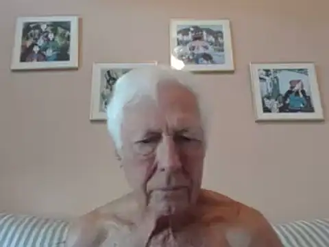 Snapshot of capttp chatting on October 6, 3:09 pm capttp online show from October 6, 3:09 pm