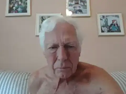 Snapshot of capttp chatting on October 15, 2:50 pm capttp online show from October 15, 2:50 pm