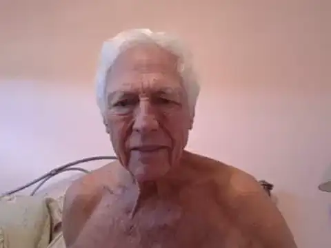 Snapshot of capttp chatting on October 17, 2:52 pm capttp online show from October 17, 2:52 pm